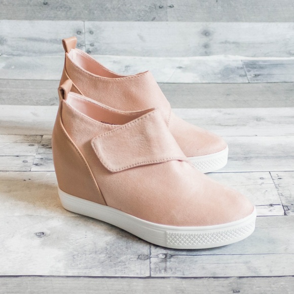 'Penelope' Wedge Sneaker - Picture 2 of 3